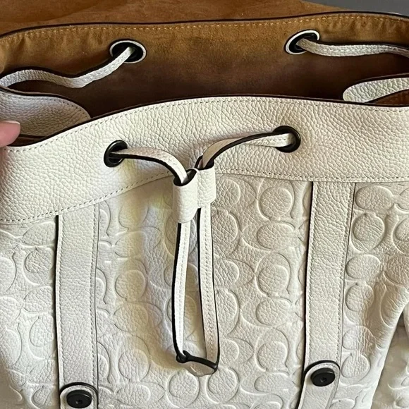 💰SOLD - CH767- Coach Hitch Backpack in Signature Leather - Picture 10 of 13